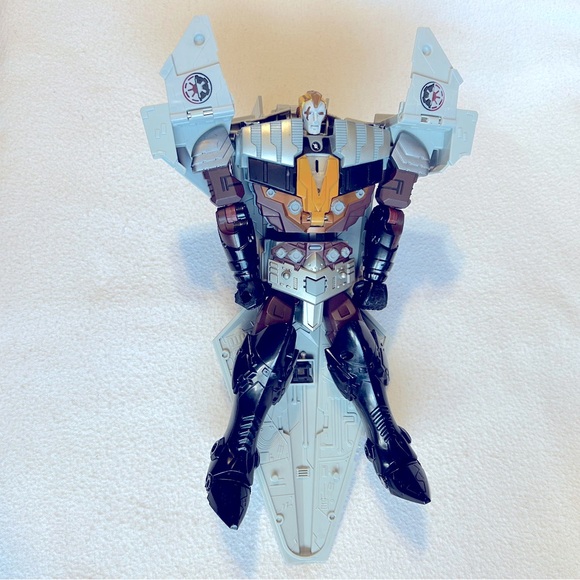 Star Wars Transformers Crossover: Darth Vader Anakin Star Destroyer. Talks - Picture 11 of 14